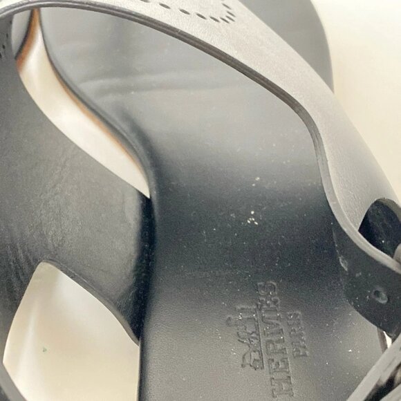 HERMES Black Leather Sandals 375-052425 - Picture 4 of 8